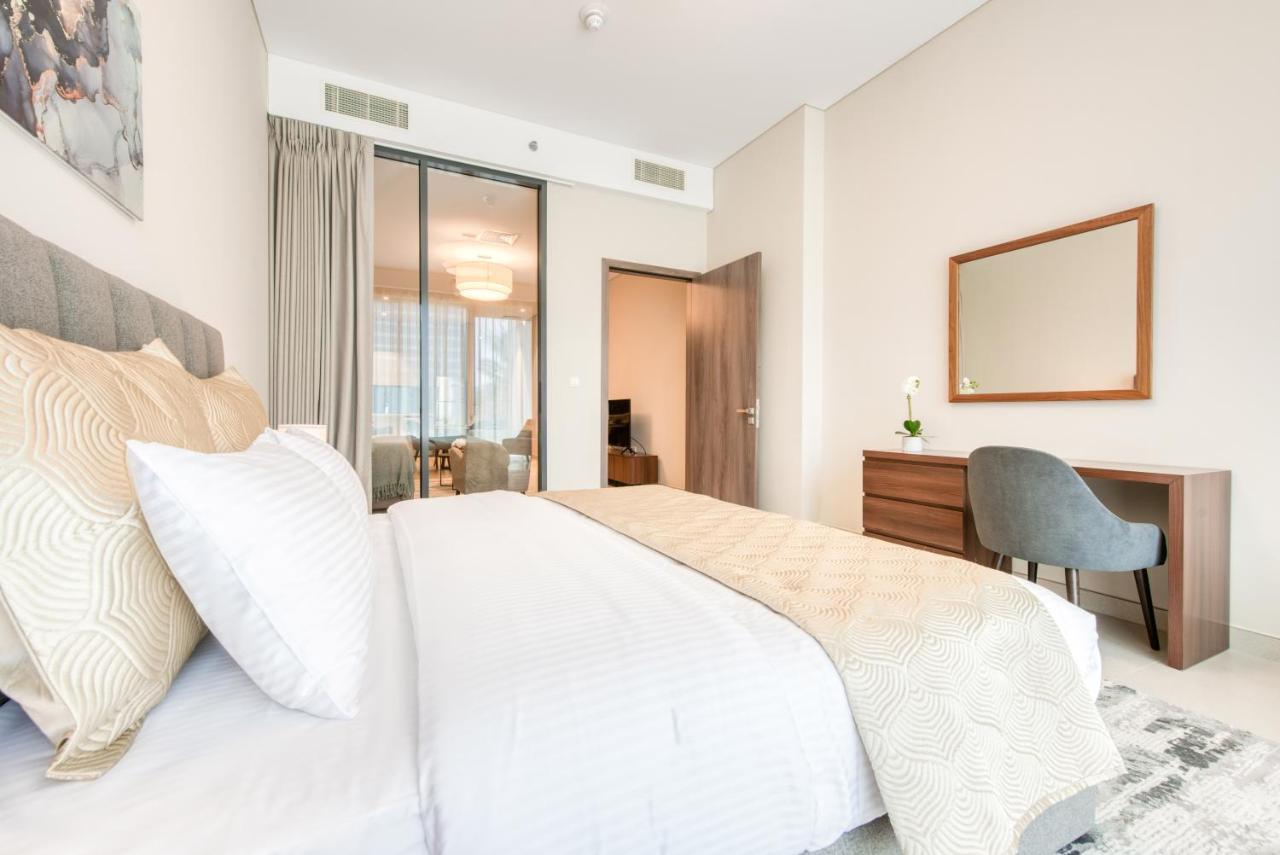 Sol Living - Sol Avenue Apartment Дубай Екстериор снимка